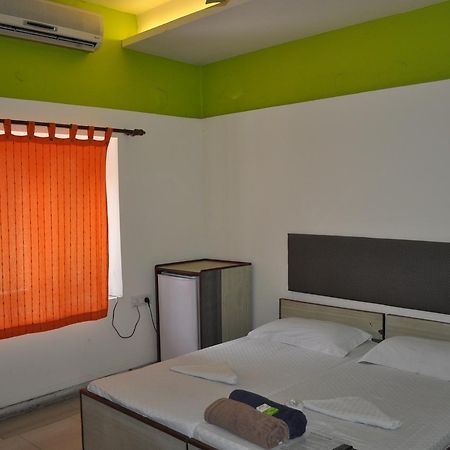 Hotel Kabli New Delhi Luaran gambar