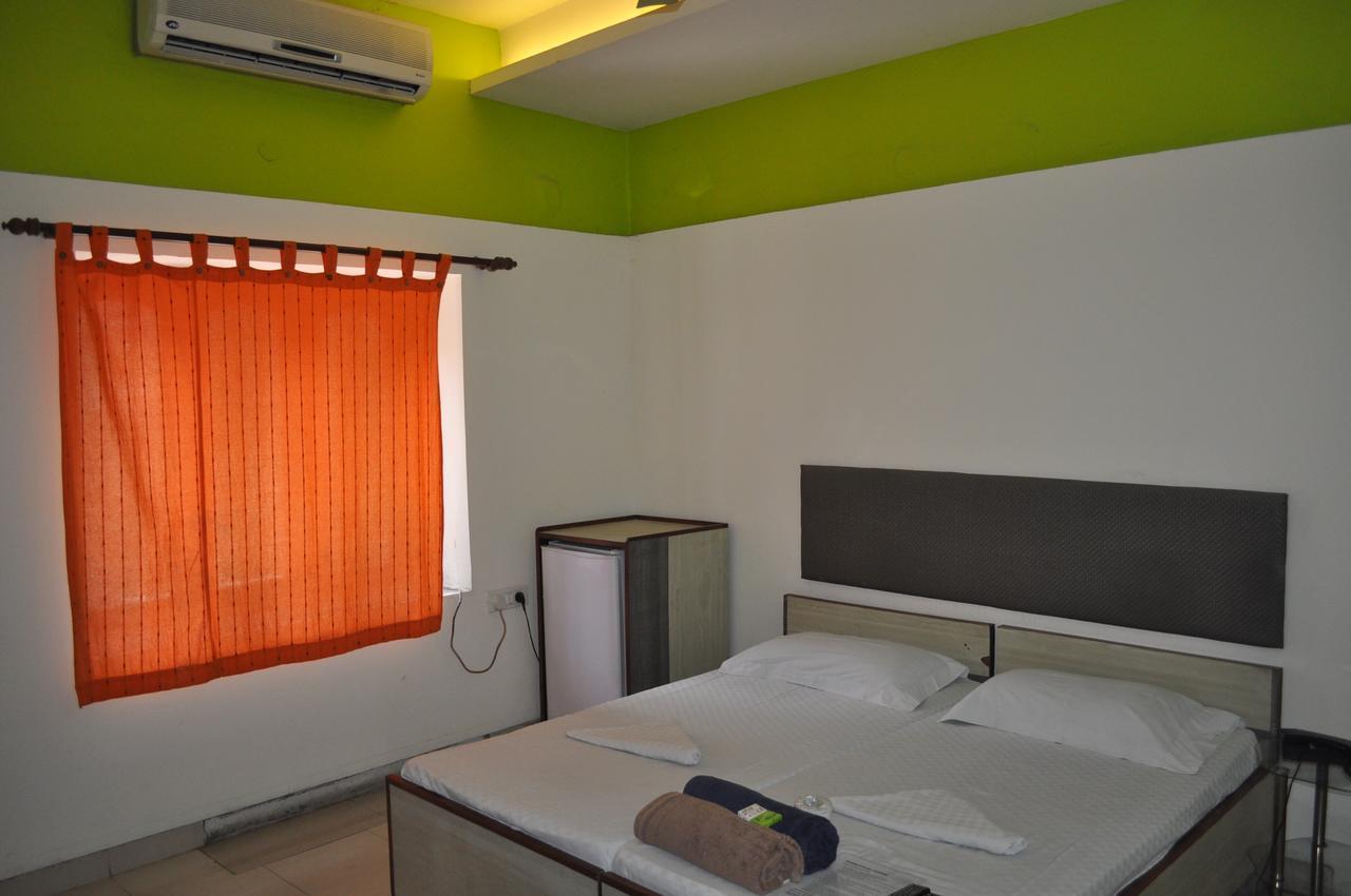 Hotel Kabli New Delhi Luaran gambar