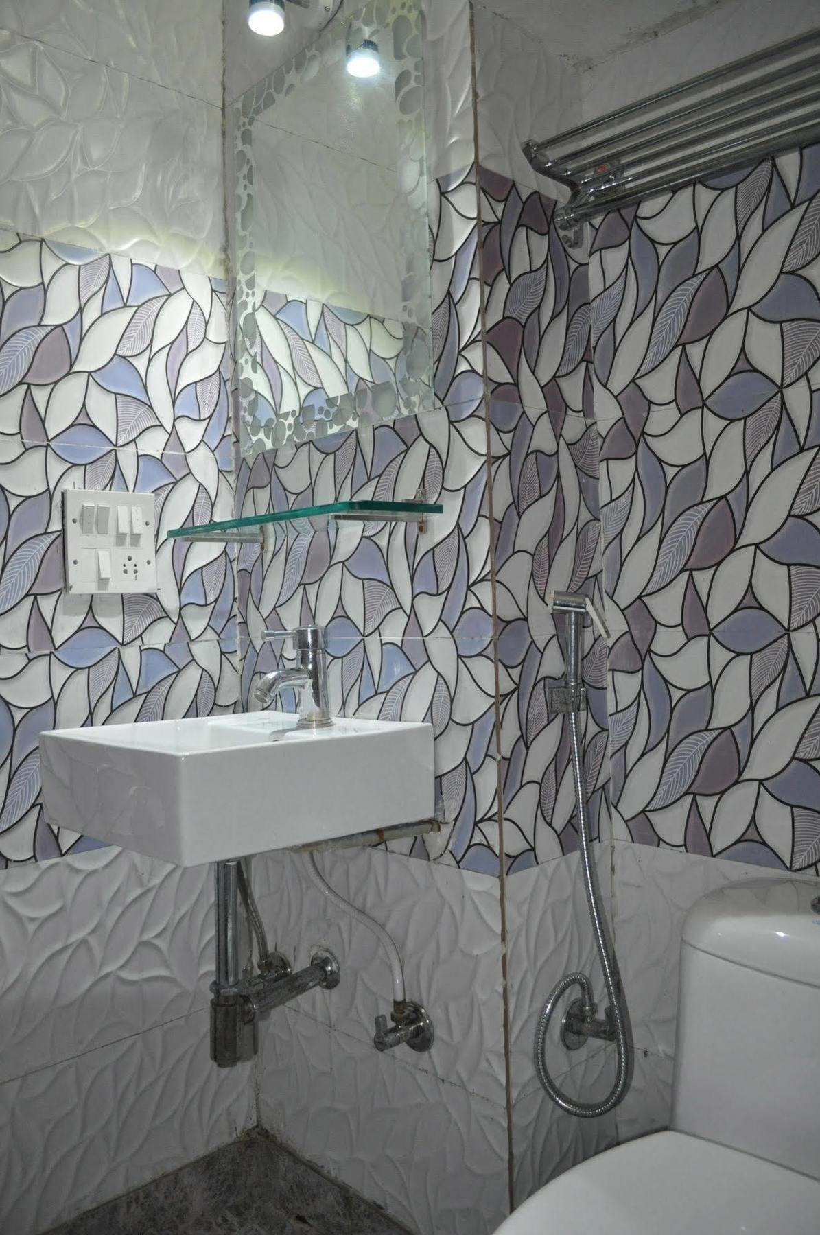 Hotel Kabli New Delhi Luaran gambar