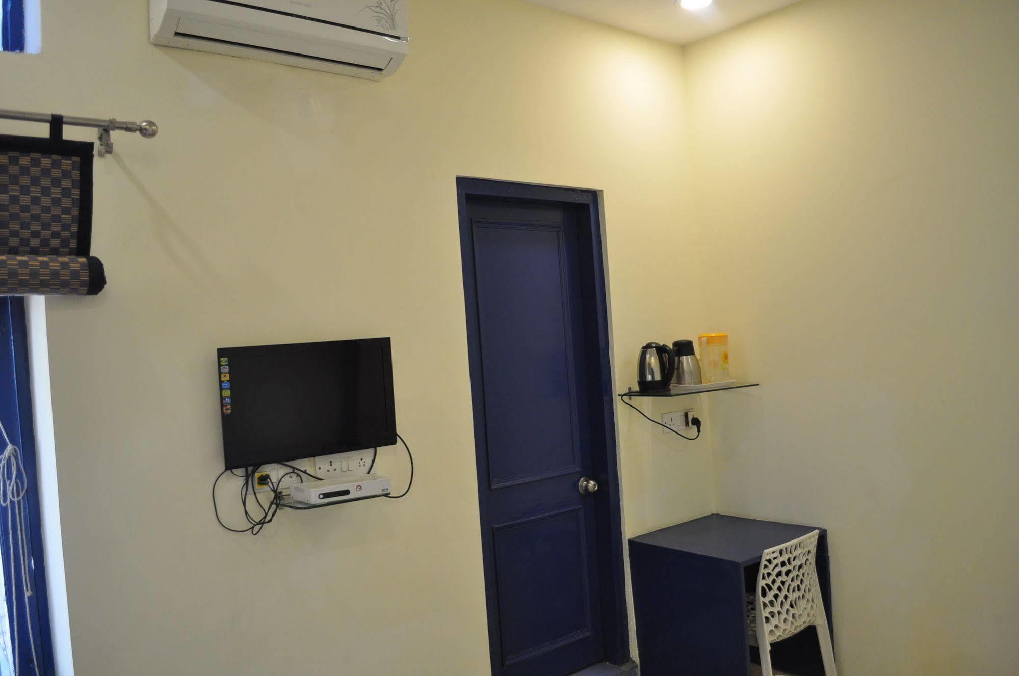 Hotel Kabli New Delhi Luaran gambar