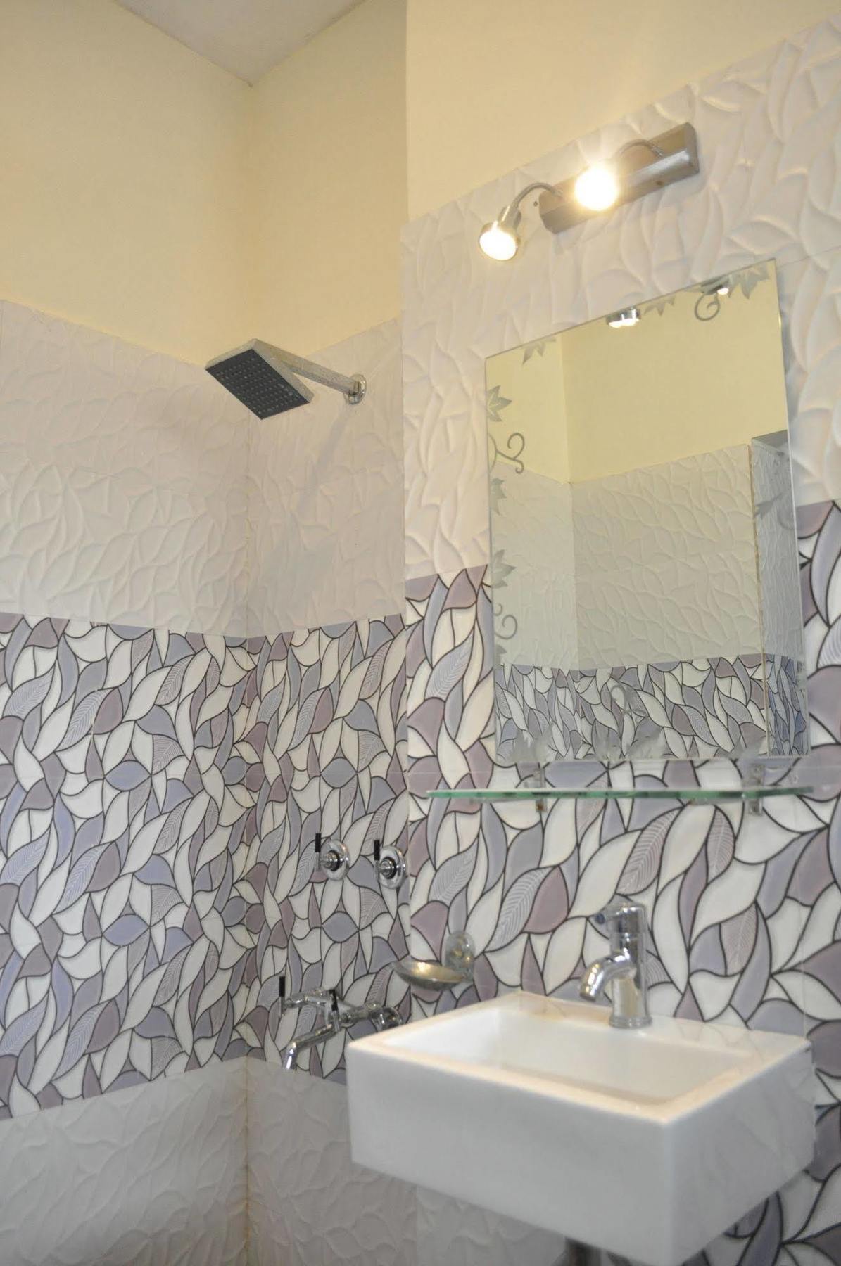 Hotel Kabli New Delhi Luaran gambar